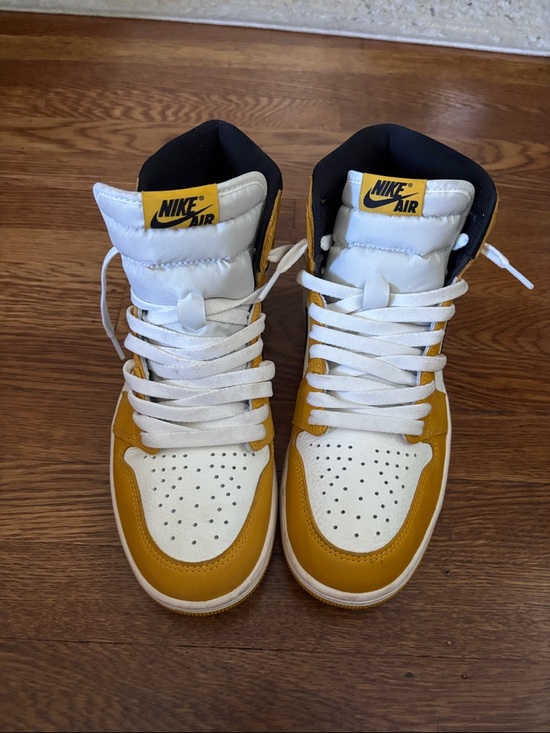 Jordan 1 Men's Retro OG High Sneakers Ochre - Picture 4 of 7